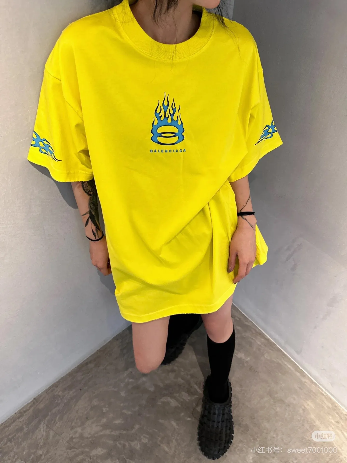 # Balenciaga/ # T Same Style